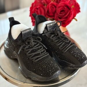 Steve Madden MAXIMA BLACK RHINESTONES worn only once. For an indoor event.